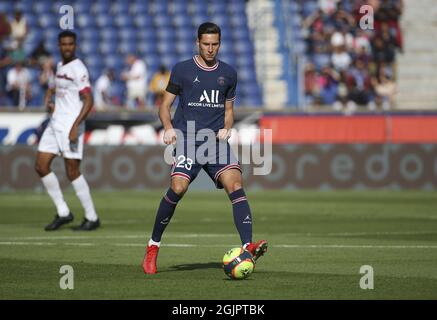 Julian Draxler del PSG durante il campionato francese Ligue 1 partita di calcio tra Paris Saint-Germain (PSG) e Clermont Foot 63 il 11 settembre 2021 allo stadio Parc des Princes di Parigi, Francia Foto Stock