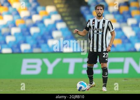 JuventusÕs centrocampista italiano Manuel Locatelli durante la Serie Una partita di calcio tra SSC Napoli e Juventus FC allo Stadio Diego Armando Maradona, Napoli, Italia, il 11 settembre 2021 Foto Stock