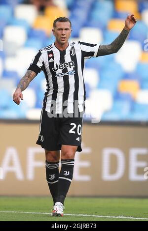 Il 11 settembre 2021 il forward italiano di Juventus, Federico Bernardeschi, ha gesticolato durante la Serie Una partita di calcio tra la SSC Napoli e la Juventus FC allo stadio Diego Armando Maradona di Napoli Foto Stock