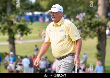 11 settembre 2021: Kenny Perry di Franklin Kentucky sull'undicesima buca durante il secondo round dell'Ascension Charity Classic tenuto al Norwood Hills Country Club di Jennings, MO Richard Ulreich/CSM Foto Stock