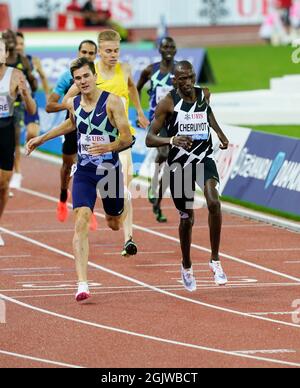 Zurigo, 09 set 2021 1500m Jakob Ingebrigtsen (L) Timothy Cheruiyot (R) visto in azione durante la Wanda Diamond League allo stadio Litzigrund di Zurigo Foto Stock