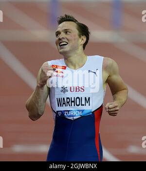 Zurigo, 09 set 2021 400m il vincitore di Hurdles Karsten Warholm (NOR) è stato visto in azione durante la Wanda Diamond League allo stadio Litzigrund Zurich Svizzerlan Foto Stock