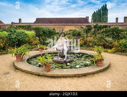 Barrington Court House e giardini nel Somerset. Foto Stock