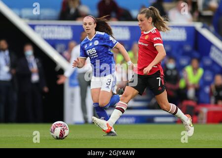 LEICESTER, REGNO UNITO 12 SETTEMBRE. Ella Toone di Manchester United in azione durante la partita della Barclays fa Women's Super League tra Leicester City e Manchester United al King Power Stadium di Leicester domenica 12 settembre 2021. (Credit: James Holyoak | MI News) Credit: MI News & Sport /Alamy Live News Foto Stock