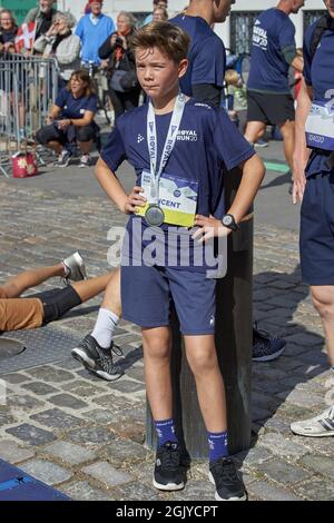 Prince Vincent gestisce il Roal Run Family Event (1 miglio Inglese) a Copenhagen. Danimarca il 12 settembre 2021. Crown Prince Children Run Royal Run a Copenhagen. Disposizione di esercitazione/corsa Royal Run era appena supposto essere una celebrazione per il cinquantesimo compleanno del principe ereditario Frederik (2018) ma da allora è diventato un evento annuale che fa appello a migliaia di danesi. Foto di Stefan Lindblom/Stella Pictures/ABACAPRESS.COM Foto Stock