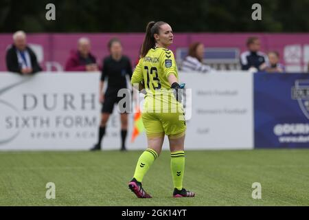 DURHAM CITY, Regno Unito 12 SETTEMBRE Megan Borthwick of Durham Women durante la partita fa Women's Championship tra Durham Women FC e Charlton Athletic al Maiden Castle, Durham City domenica 12 settembre 2021. (Credit: Mark Fletcher | MI News) Credit: MI News & Sport /Alamy Live News Foto Stock