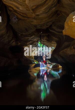 Grotta di Nizza Son tra nella provincia di Kien Giang, nel Vietnam meridionale Foto Stock