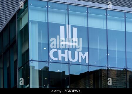 Montreal, QC, Canada - 4 settembre 2021: CHUM sign sull'edificio di Montreal, QC, Canada. Foto Stock
