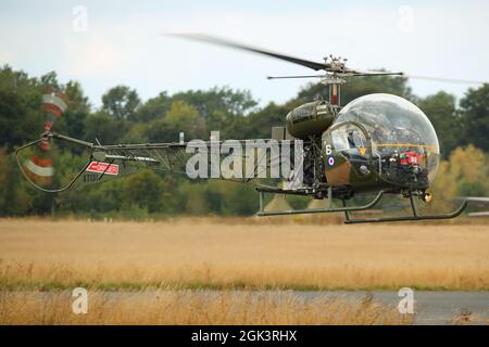 Aerospatiale Alouette II all'Abingdon Air & Country Show 2021 Foto Stock