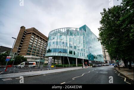 Una visione generale del Catterbridge Cancer Center di Liverpool. Data foto: Lunedì 13 settembre 2021. Foto Stock