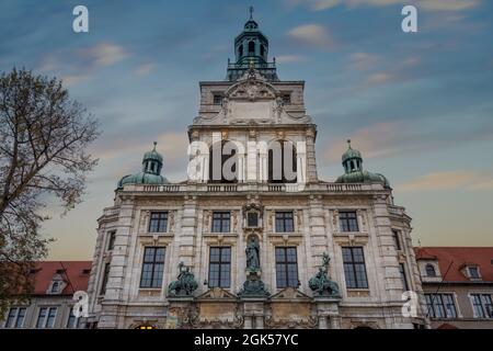 Museo Nazionale Bavarese (Bayerisches Nationalmuseum) - Monaco, Baviera, Germania Foto Stock