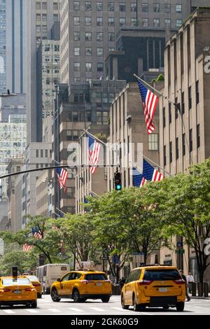 Il Rockefeller Center è un complesso di edifici situato sulla Fifth Avenue, New York City, Stati Uniti Foto Stock