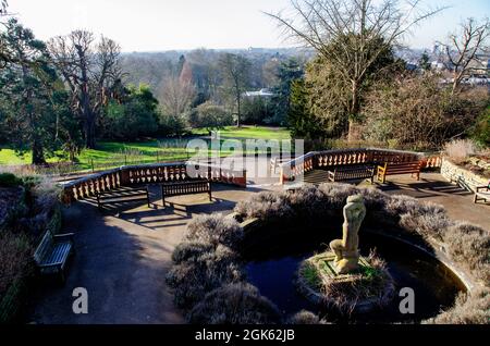 Vista invernale dai giardini Terrace sulla collina di Richmond attraverso il Tamigi, Inghilterra. Foto Stock