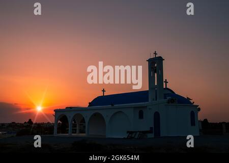 Cappella Thekla al tramonto a Ayia Napa, Cipro Foto Stock