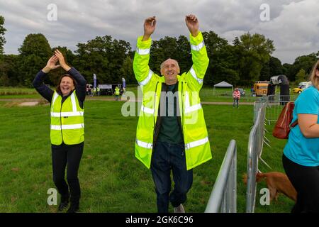 Arley Hall & Gardens-5k Sunset Walk per raccogliere soldi per San Rocco, l'ospedale locale per le persone a cui è stata diagnosticata una malattia che limita la vita Foto Stock