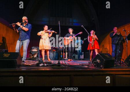 The Paperboys, Rogue Folk Club Concerto, St. James Community Square, Vancouver, British Columbia, Canada Foto Stock
