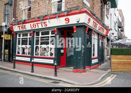 the lotts cafe snug bar temple bar il più piccolo bar a dublino, repubblica d'irlanda Foto Stock