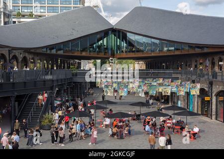 Carbone gocce Yard, King's Cross, Londra, Regno Unito Foto Stock