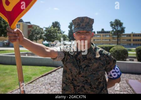 PFC. Sanchez Ozkar Y. Sanchez un 20 anni di RS Riverside da Riverside, CA, è in programma di laurearsi presso Marine Corps Recruit Depot San Diego, 19 marzo 2021. Sanchez si laureò alla John W North High School e fu reclutato da Sgt. Resendez per servire come motore di trasporto marino. Foto Stock