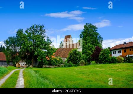 Chiesa dell'Assunzione di Maria, Frauenrain, nei pressi di Antdorf, Pfaffenwinkel, alta Baviera, Baviera, Germania Foto Stock