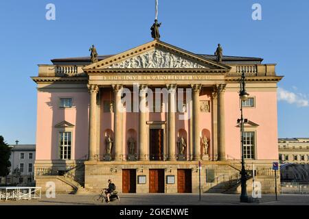 Opera di Stato, Unter den Linden, Mitte, Berlino, Germania Foto Stock