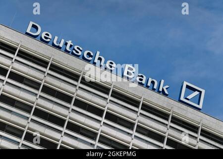 Deutsche Bank, otto-Suhr-Allee, Charlottenburg, Berlino, Germania Foto Stock