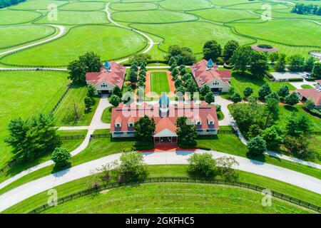 Lane's End Farm è una fattoria di allevamento di cavalli di razza Thoroughbred a Versailles, Kentucky, fondata nel 1979. La terra originale faceva parte della Bosque Bonita Farm Foto Stock