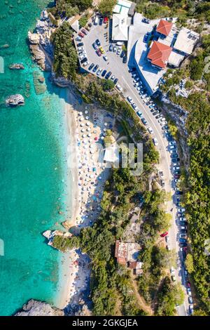 Famosa spiaggia di Mylopotamos a Tsagarada di Pelion in Grecia. Foto Stock