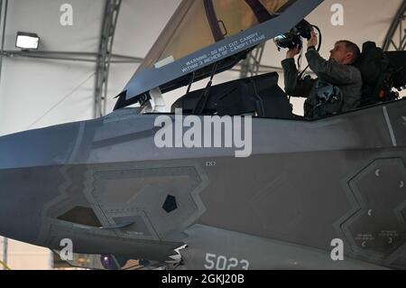 F-35 casco montato sistema di visualizzazione Foto stock - Alamy