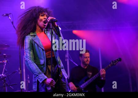 Beverley Knight si esibisce al Cambridge Club Festival 2021 al Childerley Orchard il 10 settembre 2021, Cambridge, Inghilterra Foto Stock