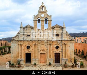 Arkadia monastero vista frontale Facadde a Creta, Grecia Foto Stock