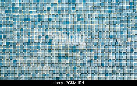 Motivo parete tegola a mosaico per sfondo. Trama pixel Foto Stock