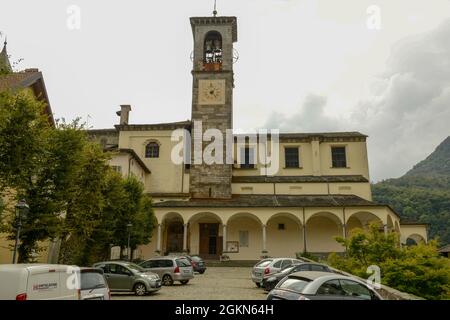 Varallo, Italia - 5 settembre 2021: Chiesa di San Gaudenzio a Varallo Sesia, Piemonte Foto Stock