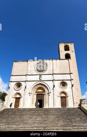 Todi Umbria Italia. Concattedrale della Santissima Annunziata. Cattedrale. Piazza del Popolo Foto Stock