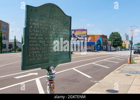 MEMPHIS, TN, USA - 1 SETTEMBRE 2021: Marcatore storico Sun Records su Union Avenue Foto Stock