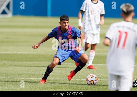 Ilias Akhomach (Barcellona), 14 SETTEMBRE 2021 - Calcio : UEFA Youth League Group e match tra FC Barcelona 2-0 Bayern Munchen all'Estadi Johan Cruyff di Sant Joan Despi, Spagna. (Foto di Mutsu Kawamori/AFLO) Foto Stock