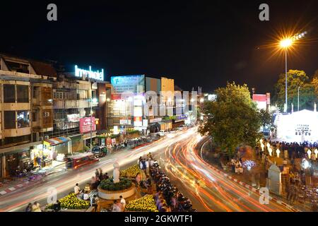 Chiangmai, Thailandia 4 settembre 2021 il traffico alla porta di Thapae nella città di Chiang mai durante il Covid-19 Foto Stock