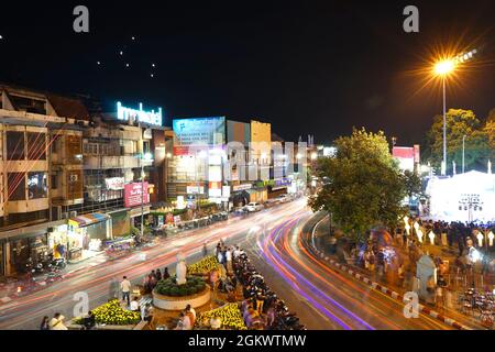 Chiangmai, Thailandia 4 settembre 2021 il traffico alla porta di Thapae nella città di Chiang mai durante il Covid-19 Foto Stock