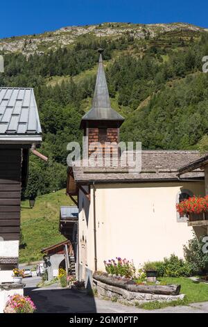 FRANCIA HAUTE-SAVOIE (74) CHAMONIX, TOUR DEL VILLAGGIO CAPPELLA Foto Stock