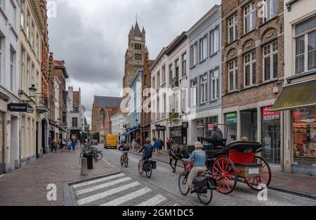 Steenstraat e St, Salvador, Brugge-Bruges, Belgio Foto Stock