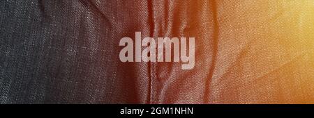 parte anteriore pantaloni jeans donna con colore blu mosca primo piano. concetto di salute femminile e femminile e problemi del pavimento pelvico e genitali. denim Foto Stock