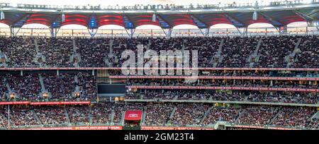 2021 AFL finale preliminare Australiano regole gioco di calcio tra Melbourne e Geelong club di calcio all'Optus Stadium Perth Western Australia. Foto Stock