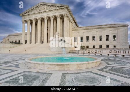 Corte Suprema degli Stati Uniti a Washington DC. La più alta corte federale degli Stati Uniti con il suo stile di architettura neoclassica e la w Foto Stock