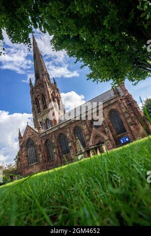 Chiesa parrocchiale di St. Elphin Warrington. La chiesa è designata dal patrimonio inglese come un edificio classificato di grado II Foto Stock