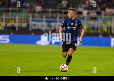 Milano, Italia. 15 settembre 2021. Ivan Perisic in azione durante la UEFA Champions League 2021/22 fase di gruppo - partita di calcio di gruppo D tra FC Internazionale e Real Madrid CF allo Stadio Giuseppe Meazza.(Punteggio finale; FC Internazionale 0 - 1 Real Madrid CF). (Foto di Fabrizio Carabelli/SOPA Images/Sipa USA) Credit: Sipa USA/Alamy Live News Foto Stock