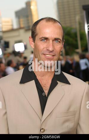 Gary Stevens 7/22/03 Seabiscuit al Mann Village Theatre, Westwood Foto di Izumi Hasegawa/HNW/PictureLux Foto Stock