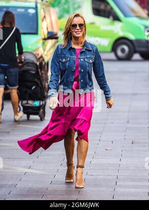 Londra, Regno Unito. 16 settembre 2021. Amanda Holden ha visto lasciare i Global radio Studios a Londra. (Foto di Brett Cove/SOPA Images/Sipa USA) Credit: Sipa USA/Alamy Live News Foto Stock