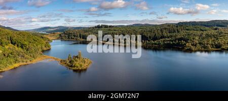 Loch Achray, Loch Lomond e il Trossachs National Park, Scozia, Regno Unito Foto Stock