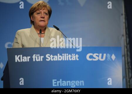 Angela Merkel ha parlato a un raduno elettorale a Erlangen Germania durante la campagna elettorale per le elezioni generali del 2017. Foto Stock