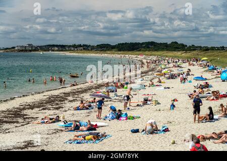 Der Strand von Kerver Plage De Kerver, Saint-Gildas-de-Rhuys, Bretagne, Frankreich | Kervert Beach Plage De Kerver, Saint-Gildas-de-Rhuys, Bretagna, Foto Stock